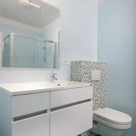 Malu Apartman *