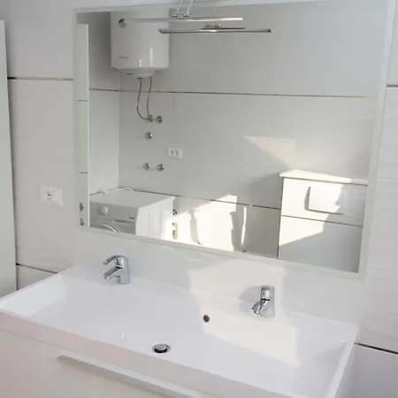 Apartman Malu *