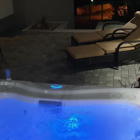 Apartment Malu Makarska