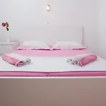 Malu *