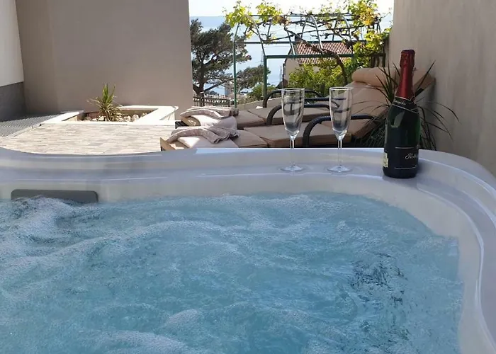 Malu * ماكارسكا